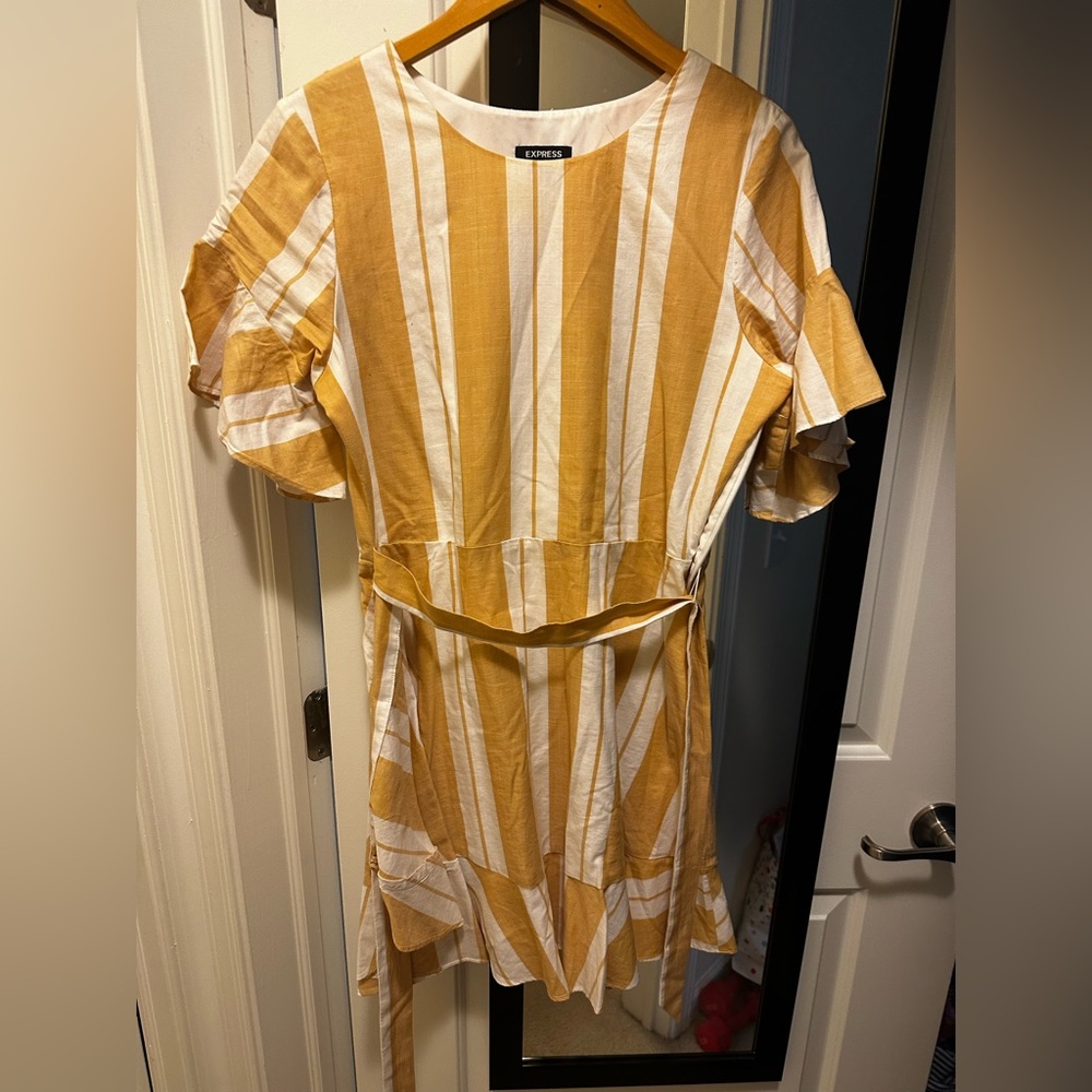 Super cute, fun dress